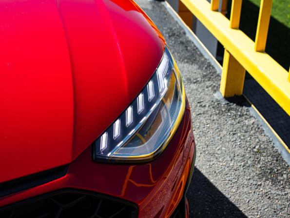 Audi A4 V (B9) Рестайлинг с пробегом 2020 года, цена 3 850 000 рублей, 87000 км, седан, Автокод Объявления
