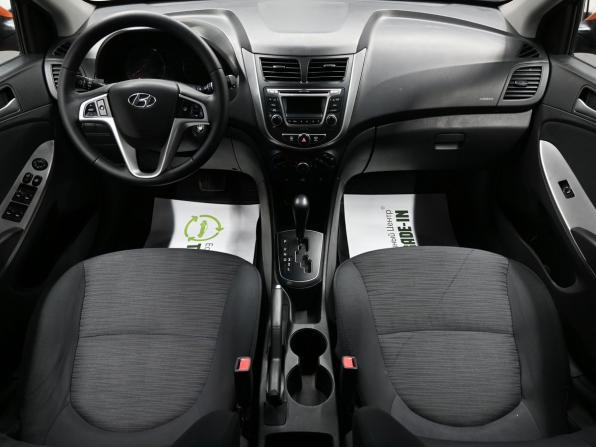 Hyundai Solaris I Рестайлинг с пробегом 2015 года, цена 775 000 рублей, 192732 км, хэтчбек, Автокод Объявления