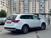 Mitsubishi Outlander III Рестайлинг 2 Санкт-Петербург  - изображение 13