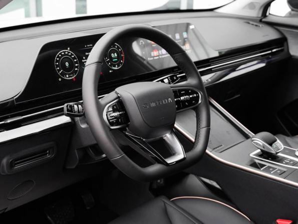 Omoda C5 I Рестайлинг с пробегом 2025 года, цена 2 480 000 рублей, 98 км, внедорожник, Автокод Объявления