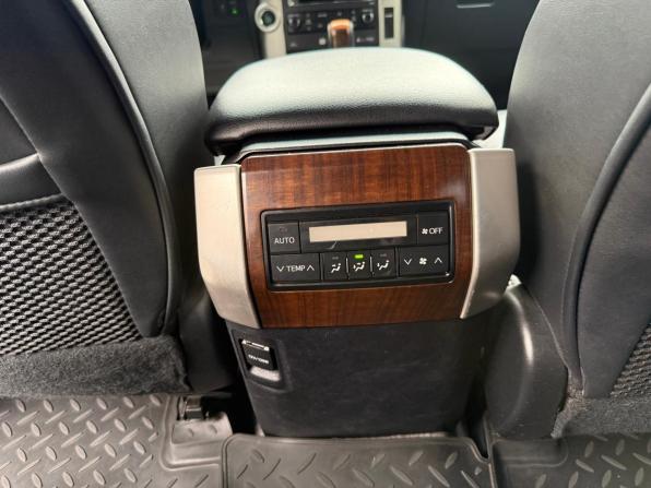 Toyota Land Cruiser Prado 150 Series с пробегом 2009 года, цена 2 399 000 рублей, 328000 км, внедорожник, Автокод Объявления