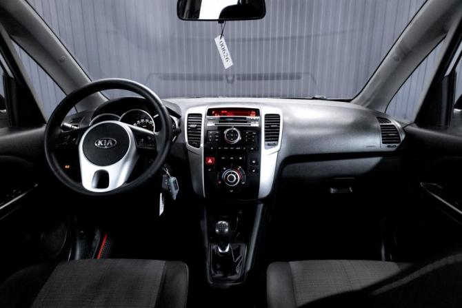 Kia Venga I с пробегом 2013 года, цена 799 000 рублей, 205232 км, минивэн, Автокод Объявления