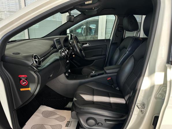 Mercedes-Benz B-Класс II (W246) с пробегом 2013 года, цена 1 420 000 рублей, 106682 км, хэтчбек, Автокод Объявления