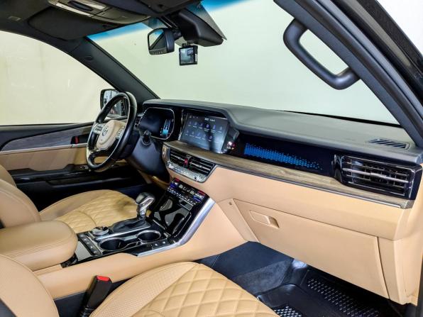 Kia Mohave I Рестайлинг 2 с пробегом 2021 года, цена 4 850 000 рублей, 98471 км, внедорожник, Автокод Объявления