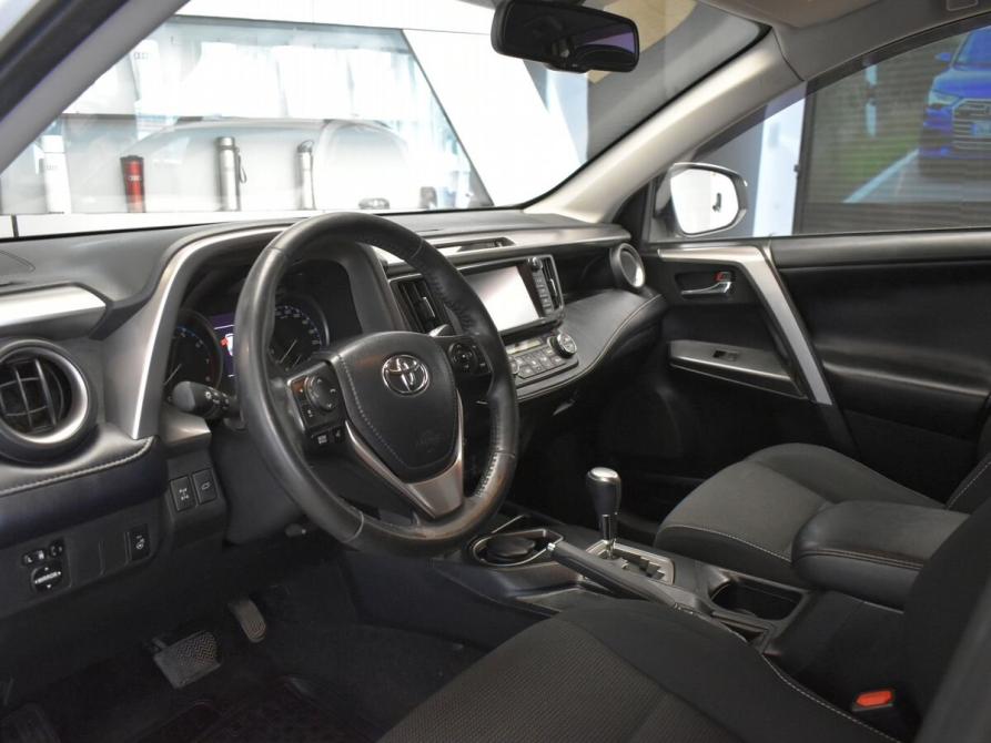 Toyota RAV4 IV (XA40) Рестайлинг Москва  - изображение 18