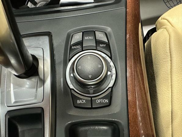 BMW X5 II (E70) Рестайлинг с пробегом 2011 года, цена 1 830 000 рублей, 179706 км, внедорожник, Автокод Объявления