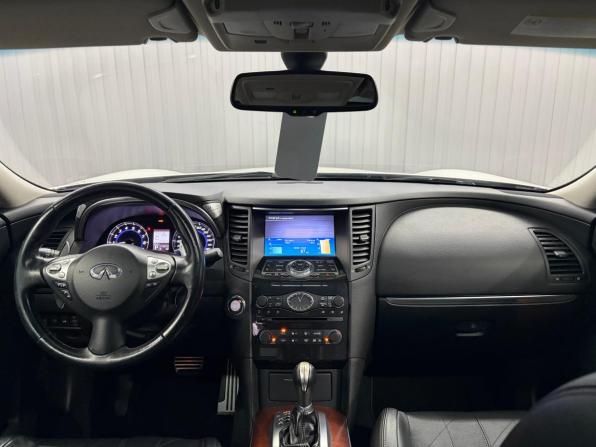 Infiniti QX70 с пробегом 2013 года, цена 1 797 000 рублей, 218801 км, внедорожник, Автокод Объявления
