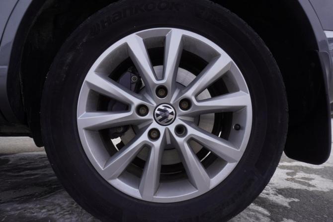Volkswagen Touareg II Рестайлинг с пробегом 2015 года, цена 3 119 000 рублей, 129399 км, внедорожник, Автокод Объявления