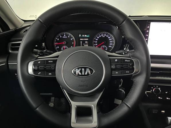 Kia K5 III с пробегом 2020 года, цена 1 810 000 рублей, 184633 км, седан, Автокод Объявления