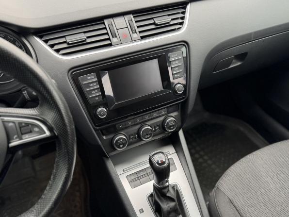 Skoda Octavia III (A7) с пробегом 2013 года, цена 1 365 000 рублей, 273135 км, универсал, Автокод Объявления