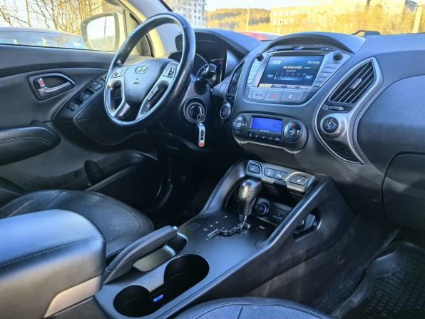 Hyundai ix35 I Рестайлинг с пробегом 2013 года, цена 1 329 000 рублей, 169500 км, внедорожник, Автокод Объявления