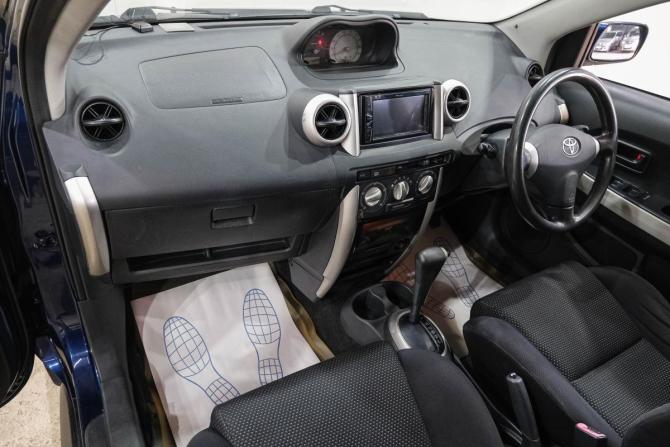 Toyota Ist I Рестайлинг с пробегом 2005 года, цена 499 000 рублей, 262985 км, хэтчбек, Автокод Объявления