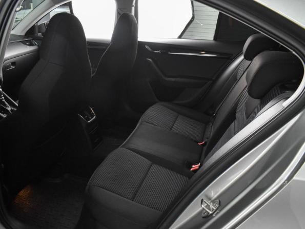 Skoda Octavia III (A7) с пробегом 2015 года, цена 1 299 000 рублей, 186806 км, лифтбек, Автокод Объявления