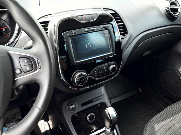 Renault Kaptur I с пробегом 2017 года, цена 1 789 000 рублей, 52631 км, внедорожник, Автокод Объявления