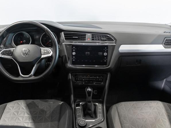 Volkswagen Tiguan II Рестайлинг с пробегом 2021 года, цена 3 295 800 рублей, 115000 км, внедорожник, Автокод Объявления