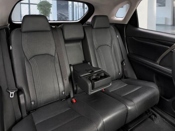 Lexus RX IV с пробегом 2018 года, цена 3 780 000 рублей, 71220 км, внедорожник, Автокод Объявления