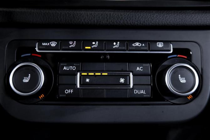 Volkswagen Tiguan I Рестайлинг с пробегом 2012 года, цена 1 377 900 рублей, 198001 км, внедорожник, Автокод Объявления