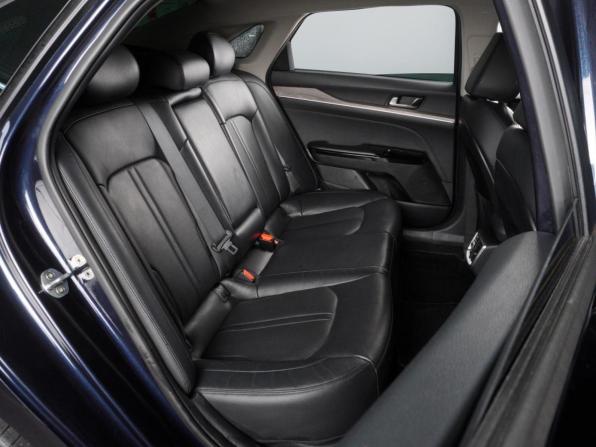Kia K5 III с пробегом 2020 года, цена 2 490 000 рублей, 89891 км, седан, Автокод Объявления