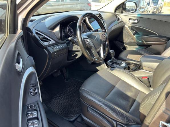Hyundai Santa Fe III Рестайлинг с пробегом 2015 года, цена 2 215 000 рублей, 220000 км, внедорожник, Автокод Объявления