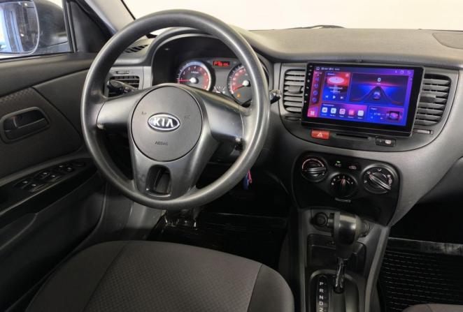 Kia Rio II Рестайлинг с пробегом 2010 года, цена 500 000 рублей, 196159 км, седан, Автокод Объявления
