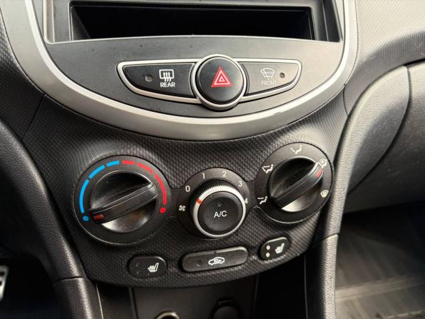 Hyundai Solaris I с пробегом 2013 года, цена 495 000 рублей, 172000 км, седан, Автокод Объявления