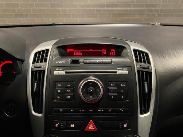 Kia Ceed I Рестайлинг с пробегом 2011 года, цена 700 000 рублей, 230125 км, универсал, Автокод Объявления