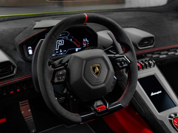 Lamborghini Huracán I Рестайлинг с пробегом 2024 года, цена 39 990 000 рублей, 88 км, купе, Автокод Объявления