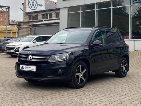 Volkswagen Tiguan I Рестайлинг с пробегом 2012 года, цена 650 000 рублей, 242000 км, внедорожник, Автокод Объявления