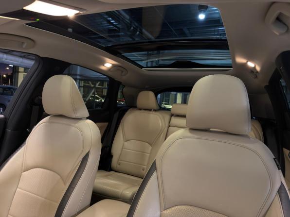 Infiniti QX50 II с пробегом 2018 года, цена 1 899 000 рублей, 195000 км, внедорожник, Автокод Объявления