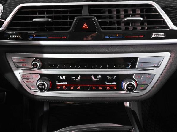 BMW 7 серии VI (G11/G12) Рестайлинг с пробегом 2019 года, цена 4 849 000 рублей, 147836 км, седан, Автокод Объявления