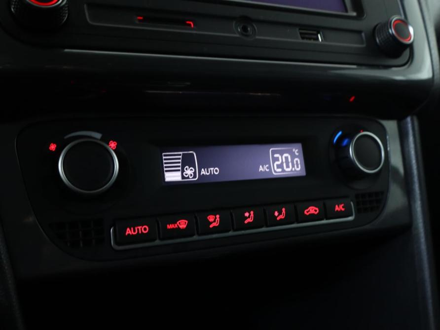 Volkswagen Polo V Рестайлинг Москва  - изображение 15