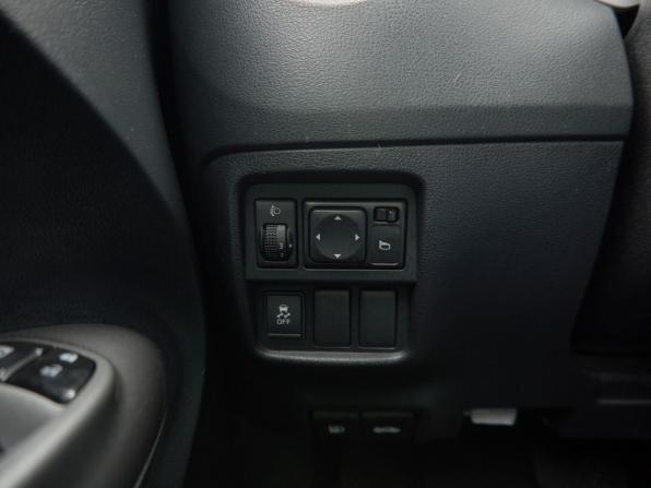 Nissan Juke I с пробегом 2014 года, цена 1 088 000 рублей, 123382 км, внедорожник, Автокод Объявления