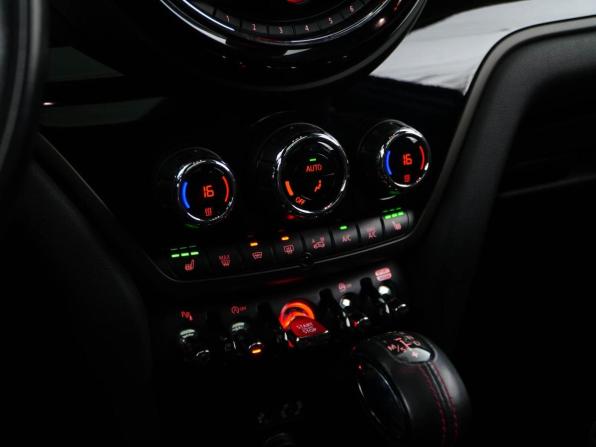 Mini Countryman II с пробегом 2018 года, цена 2 949 050 рублей, 116020 км, внедорожник, Автокод Объявления