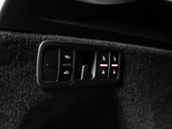 Audi Q7 II (4M) Рестайлинг с пробегом 2021 года, цена 6 899 000 рублей, 96050 км, внедорожник, Автокод Объявления