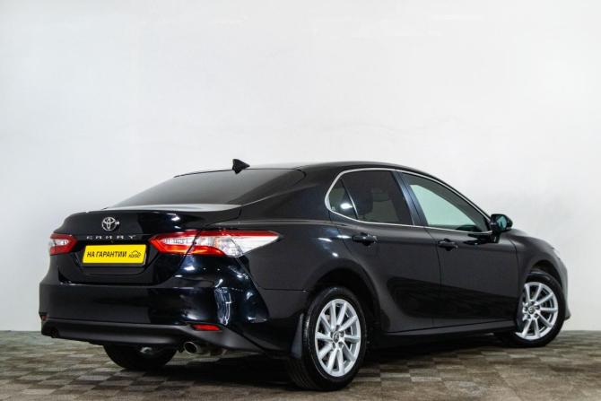Toyota Camry VIII (XV70) Рестайлинг с пробегом 2021 года, цена 2 599 000 рублей, 182721 км, седан, Автокод Объявления