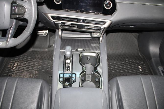 Lexus RX V с пробегом 2022 года, цена 9 200 000 рублей, 23149 км, внедорожник, Автокод Объявления