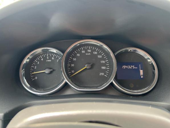 Renault Logan II с пробегом 2014 года, цена 608 000 рублей, 194324 км, седан, Автокод Объявления