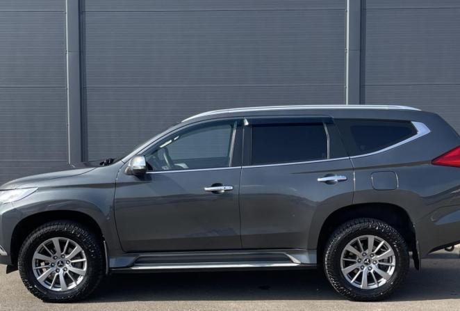 Mitsubishi Pajero Sport III с пробегом 2018 года, цена 2 460 000 рублей, 144000 км, внедорожник, Автокод Объявления