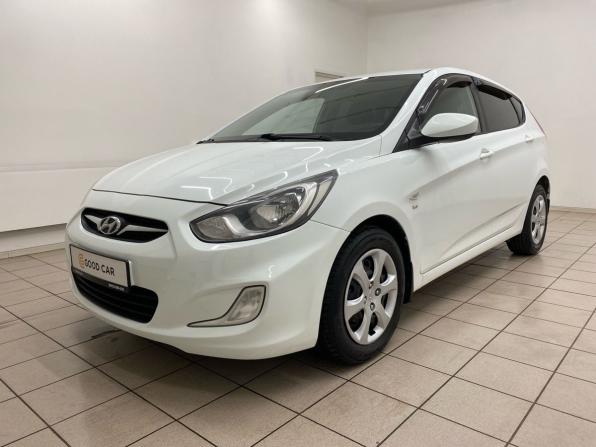 Hyundai Solaris I с пробегом 2014 года, цена 920 000 рублей, 151603 км, хэтчбек, Автокод Объявления