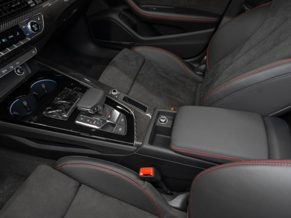 Audi A4 V (B9) Рестайлинг с пробегом 2025 года, цена 5 750 000 рублей, 30 км, седан, Автокод Объявления