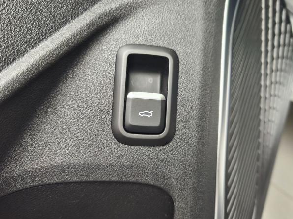 Geely Monjaro I с пробегом 2024 года, цена 3 132 000 рублей, 59314 км, внедорожник, Автокод Объявления