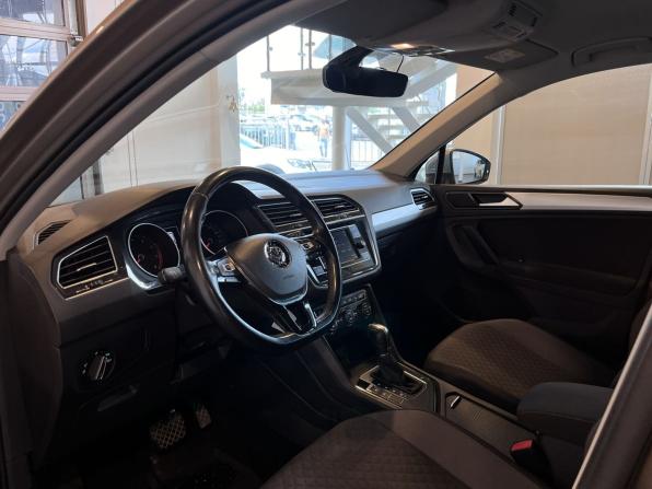 Volkswagen Tiguan II с пробегом 2017 года, цена 2 455 000 рублей, 54888 км, внедорожник, Автокод Объявления