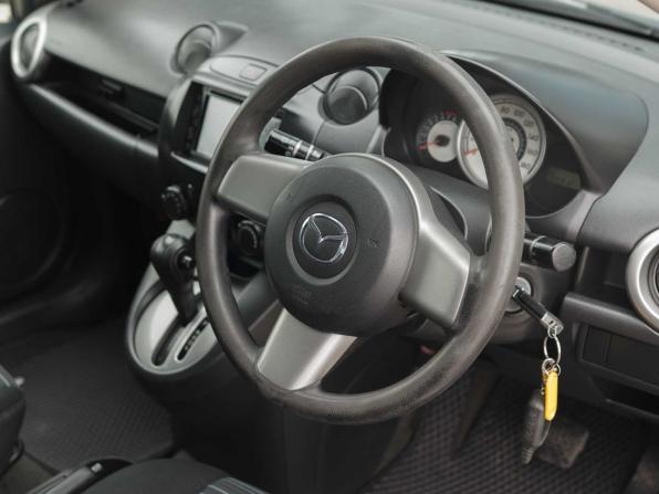 Mazda Demio III (DE) с пробегом 2008 года, цена 550 000 рублей, 135911 км, хэтчбек, Автокод Объявления