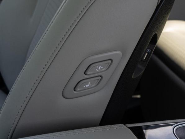 Kia Carnival IV с пробегом 2023 года, цена 4 750 000 рублей, 53597 км, минивэн, Автокод Объявления