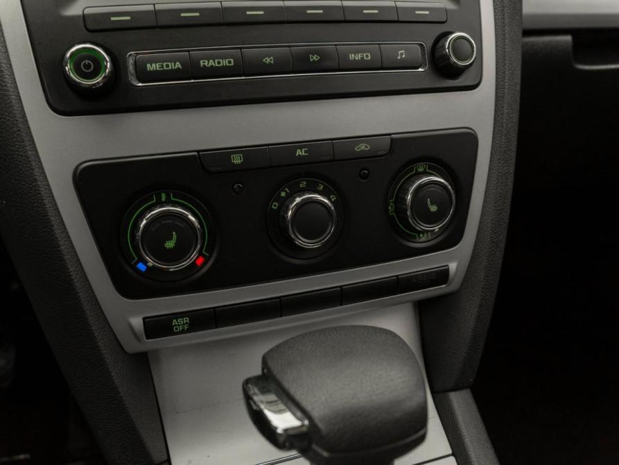 Skoda Octavia II (A5) Рестайлинг Москва  - изображение 14