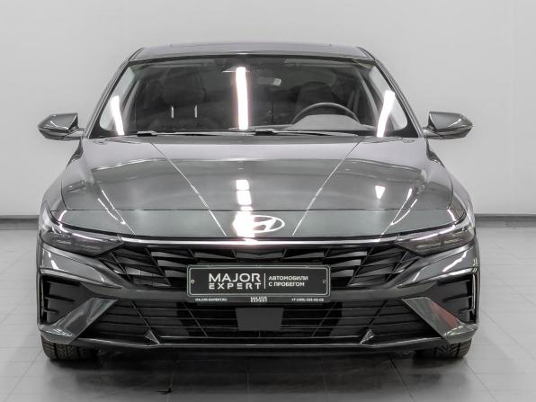 Hyundai Elantra VII (CN7) Рестайлинг с пробегом 2024 года, цена 2 220 000 рублей, 22800 км, седан, Автокод Объявления