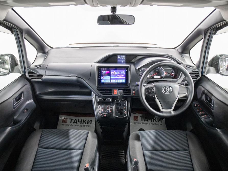 Toyota Voxy III (R80) Иркутск  - изображение 8