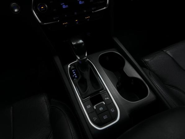 Hyundai Santa Fe IV с пробегом 2019 года, цена 3 270 000 рублей, 124900 км, внедорожник, Автокод Объявления
