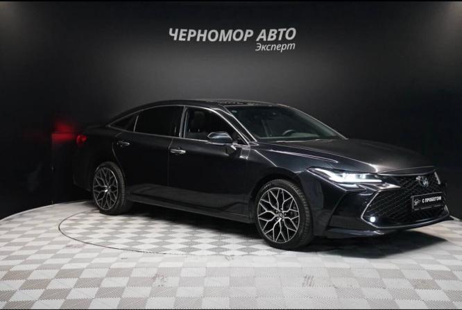 Toyota Avalon V с пробегом 2022 года, цена 4 100 000 рублей, 68000 км, седан, Автокод Объявления