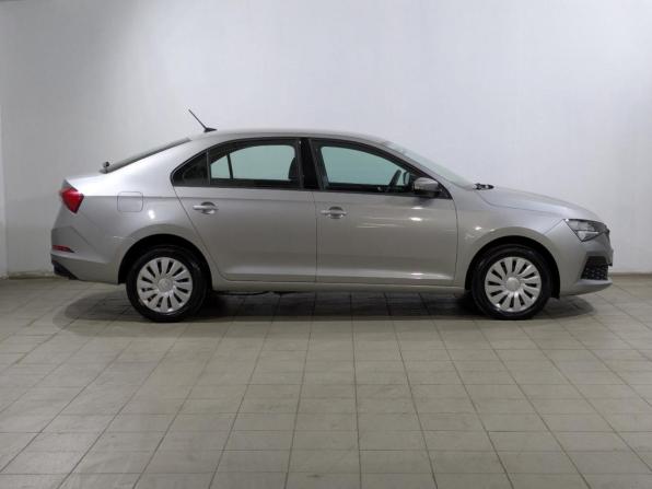 Skoda Rapid II с пробегом 2021 года, цена 1 580 000 рублей, 72188 км, лифтбек, Автокод Объявления
